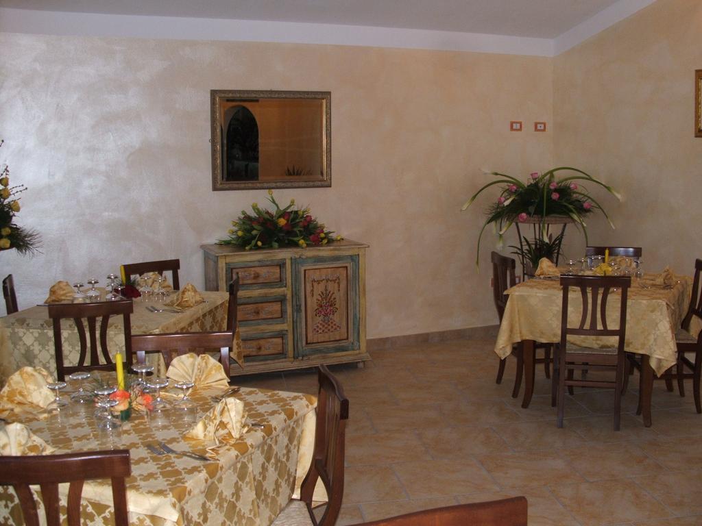 Hotel Lu Baroni Budoni Εξωτερικό φωτογραφία