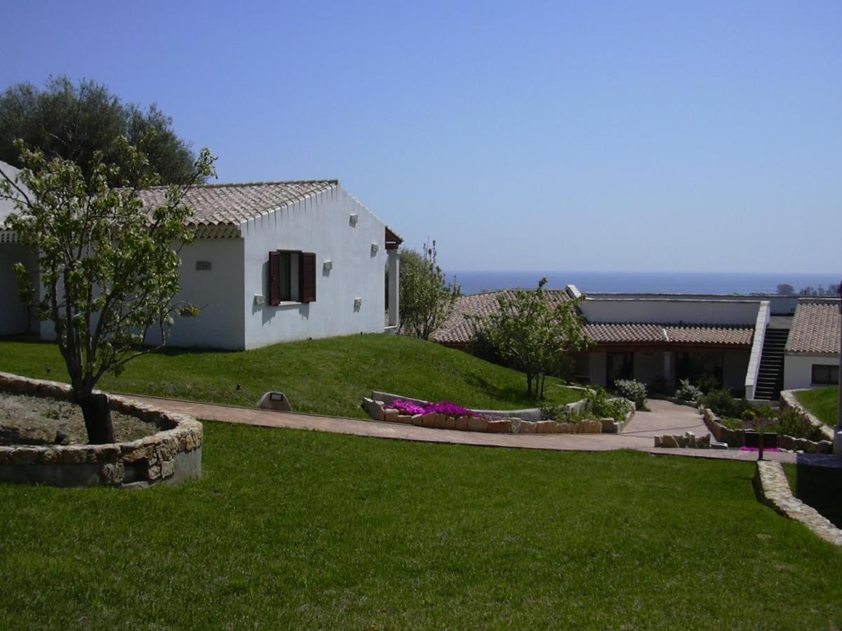 Hotel Lu Baroni Budoni Εξωτερικό φωτογραφία