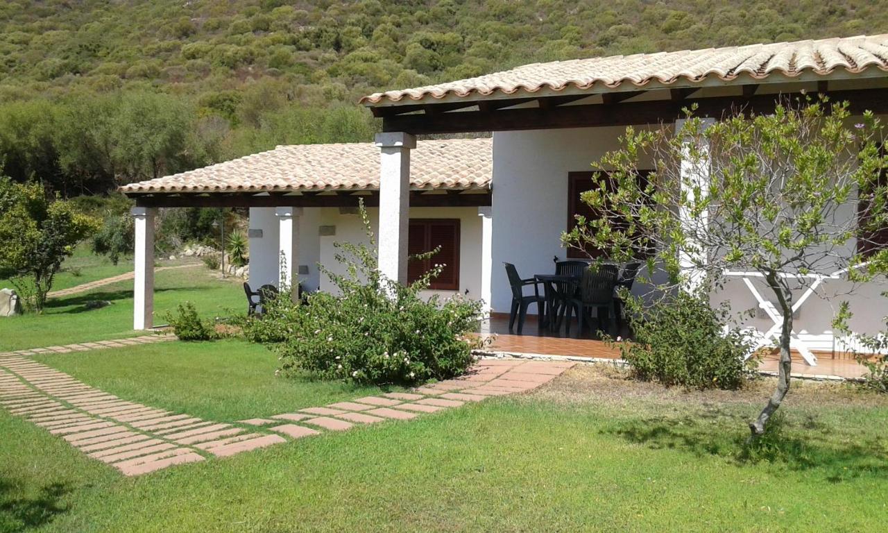 Hotel Lu Baroni Budoni Εξωτερικό φωτογραφία