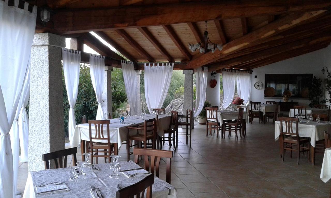 Hotel Lu Baroni Budoni Εξωτερικό φωτογραφία