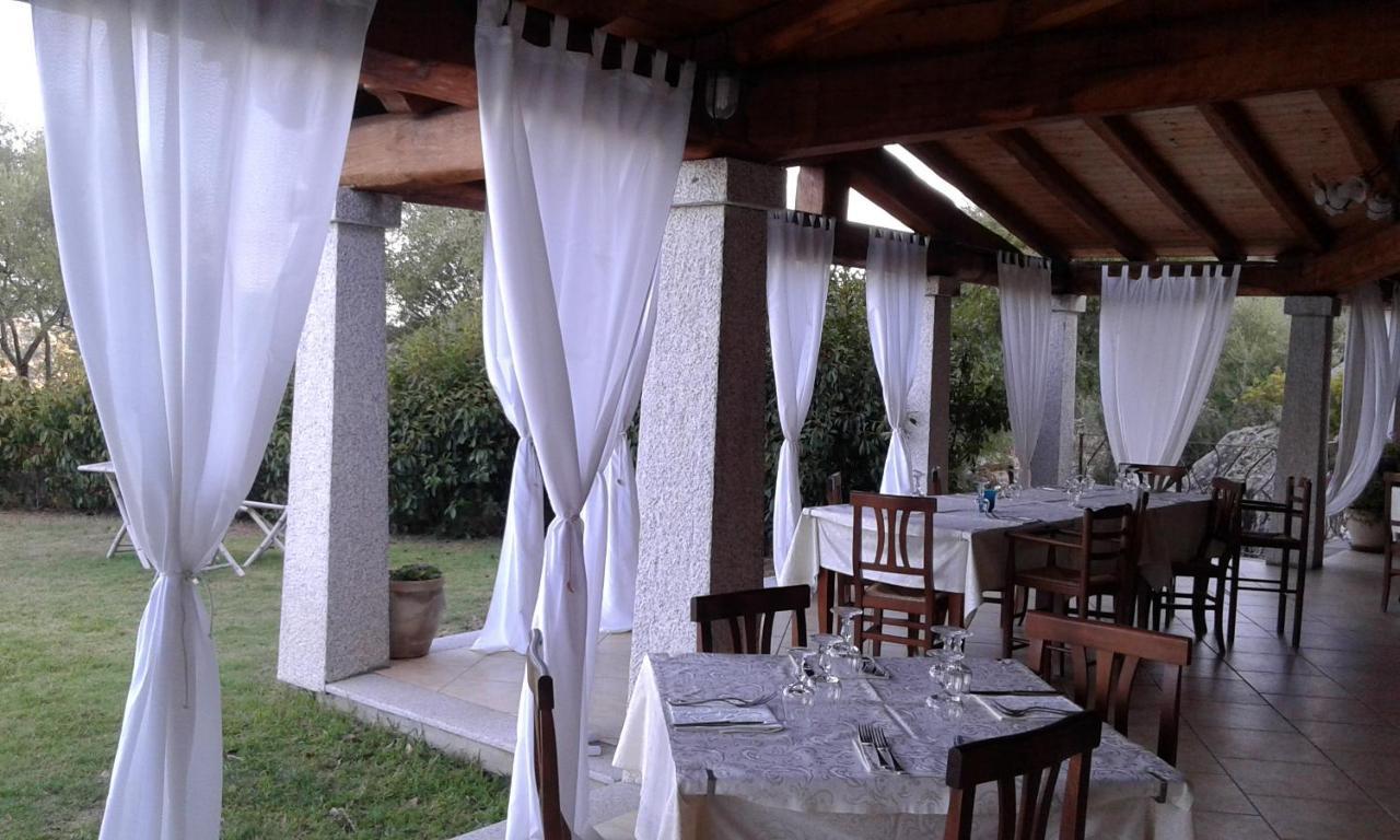 Hotel Lu Baroni Budoni Εξωτερικό φωτογραφία