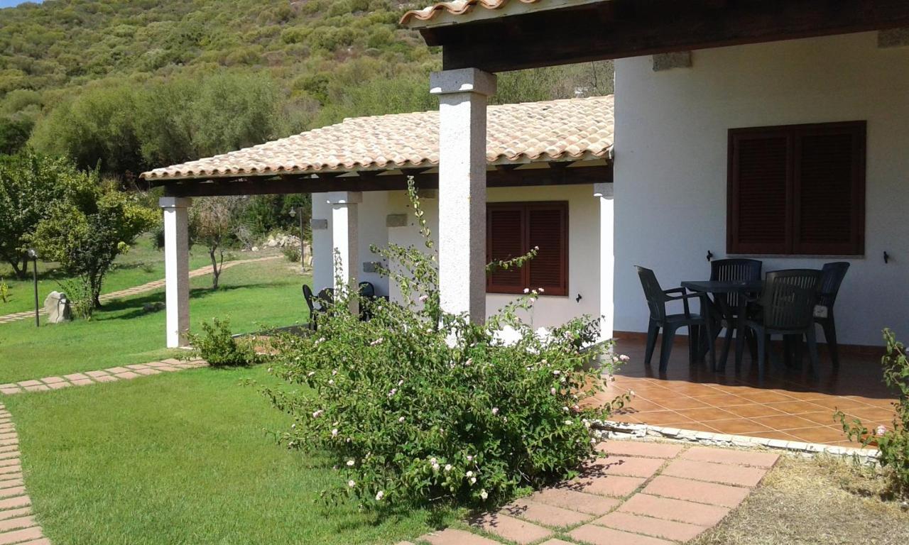 Hotel Lu Baroni Budoni Εξωτερικό φωτογραφία