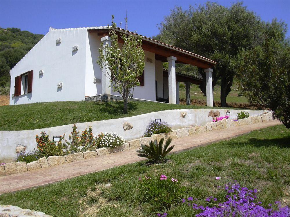 Hotel Lu Baroni Budoni Εξωτερικό φωτογραφία